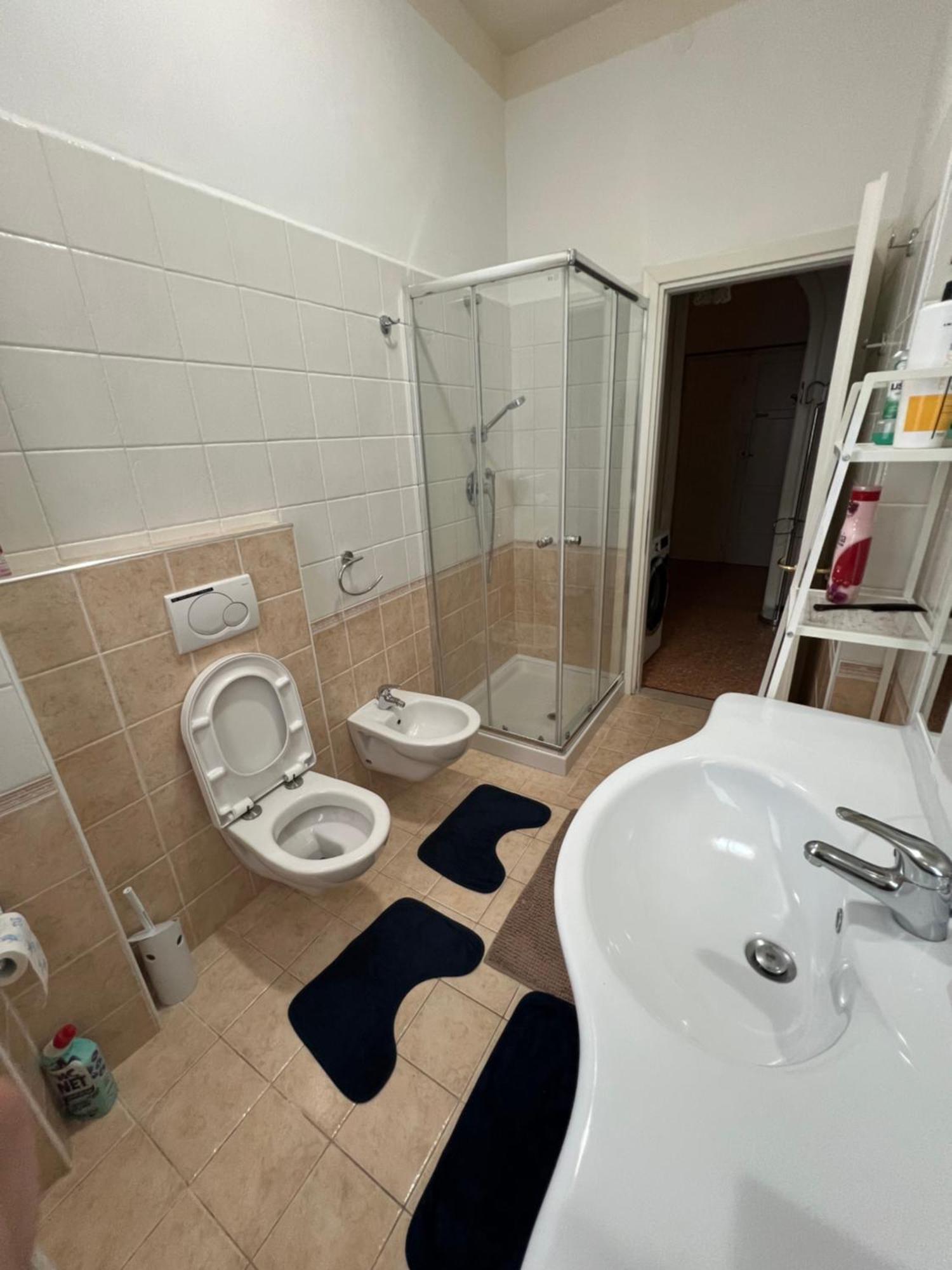Amrani Rooms Верона Екстер'єр фото
